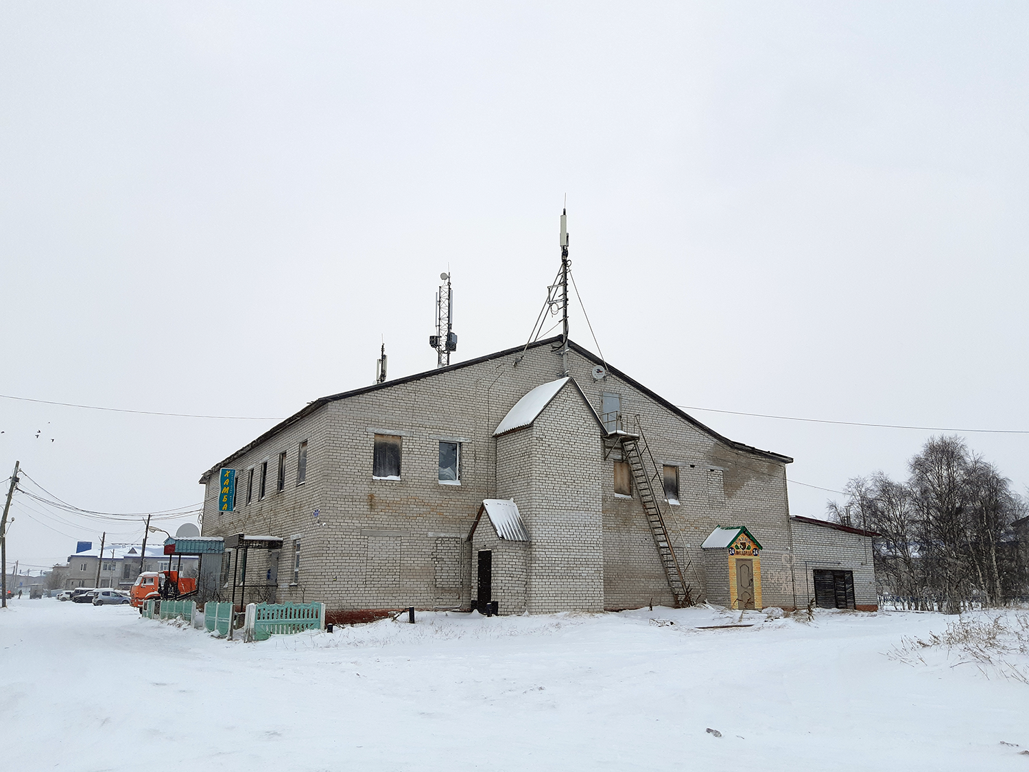 Искателей, Поморская улица, 2
