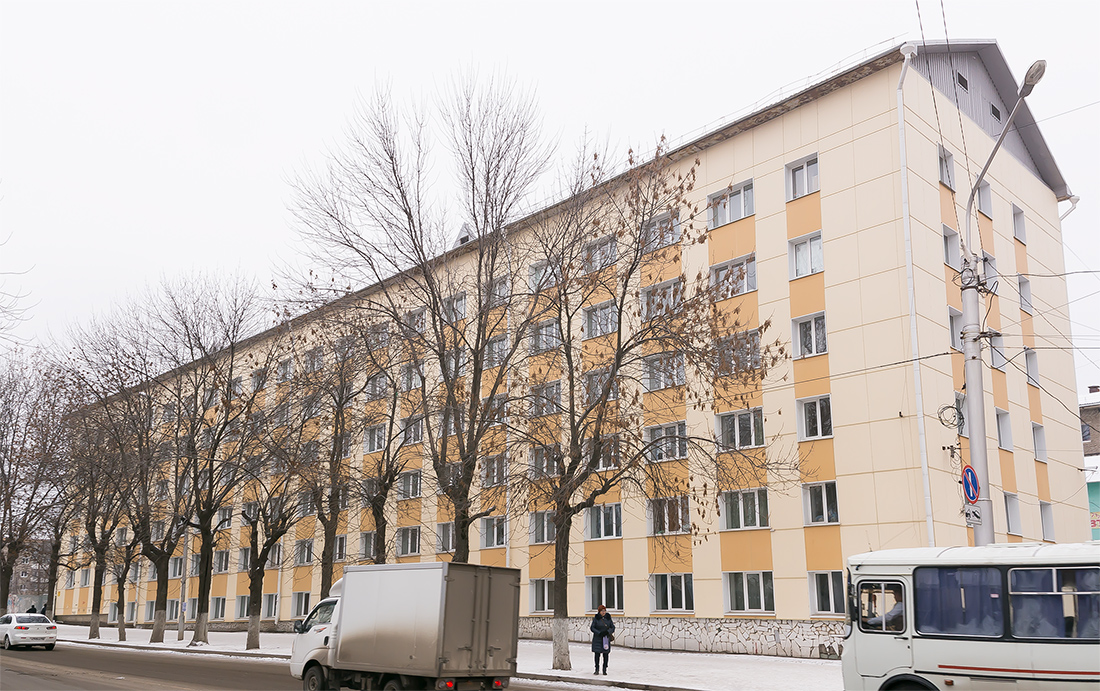 Уфа, Улица Аксакова, 53 / Улица Свердлова, 76