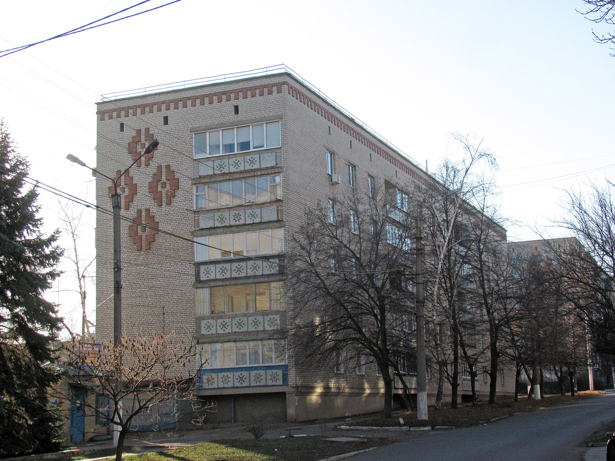 Артёмовск, Улица Циолковского, 8