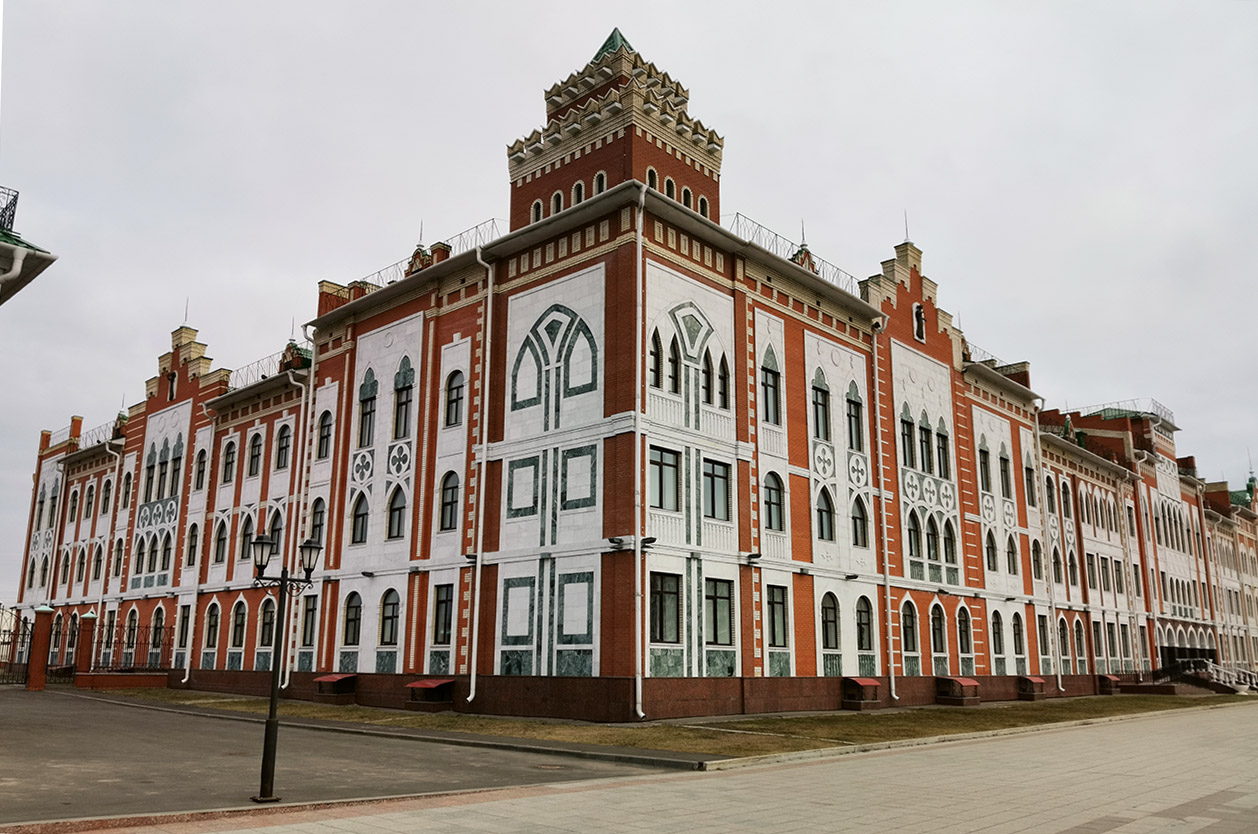 Йошкар-Ола, Набережная Брюгге, 1