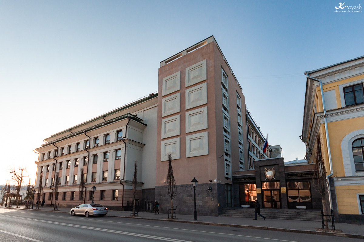 Казань, Кремлёвская улица, 14