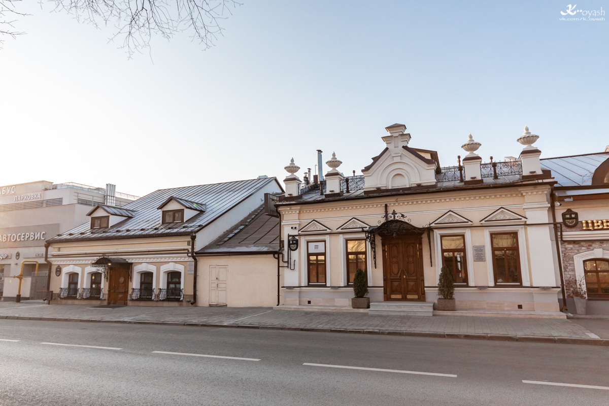 Казань, Профсоюзная улица, 16; Профсоюзная улица, 14