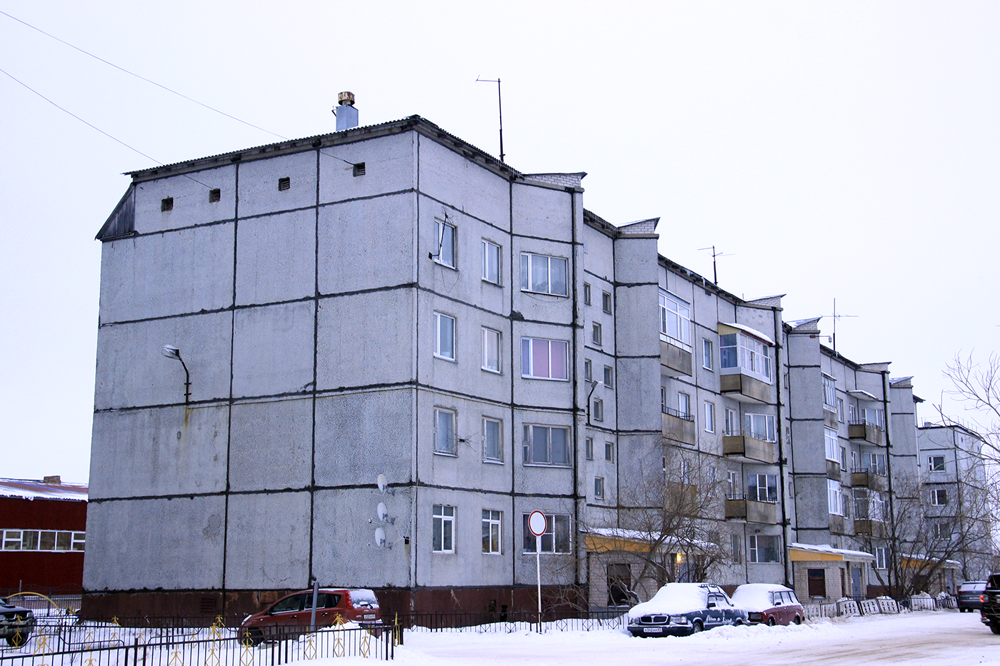 Нарьян-Мар, Улица Меньшикова, 13
