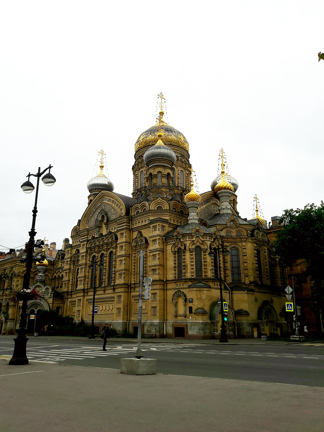 Санкт-Петербург, Набережная Лейтенанта Шмидта, 27 / 15-я линия В. О., 2