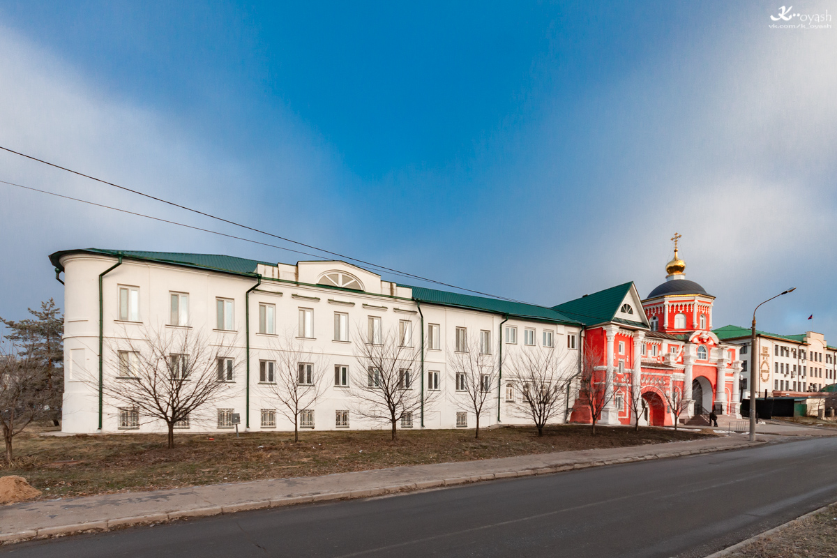 Казань, Улица Декабристов, 98