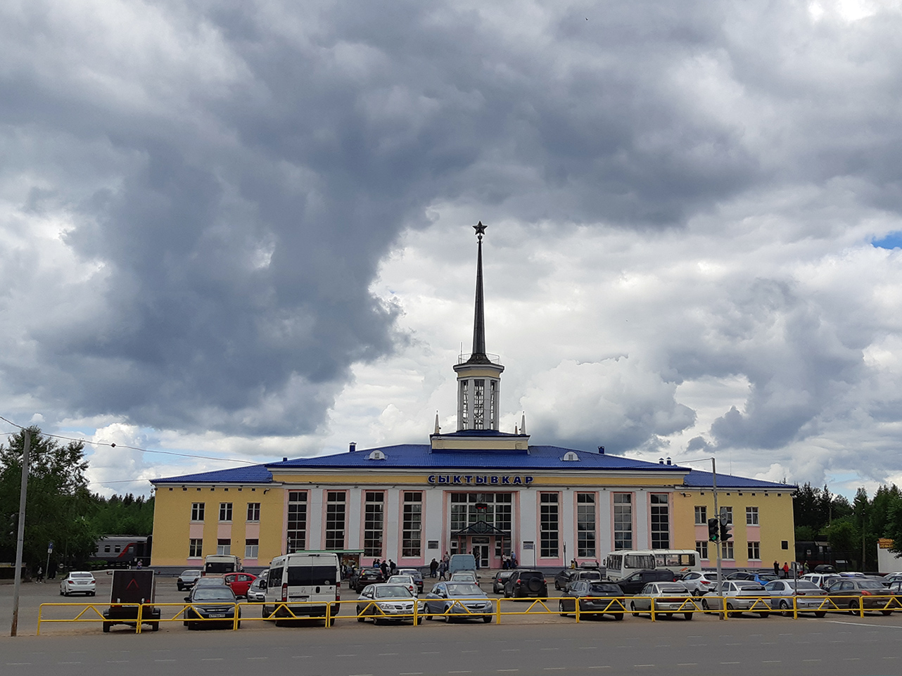 Сыктывкар, Улица Морозова, 1А