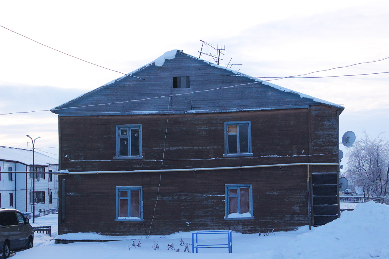 Искателей, Озёрная улица, 14