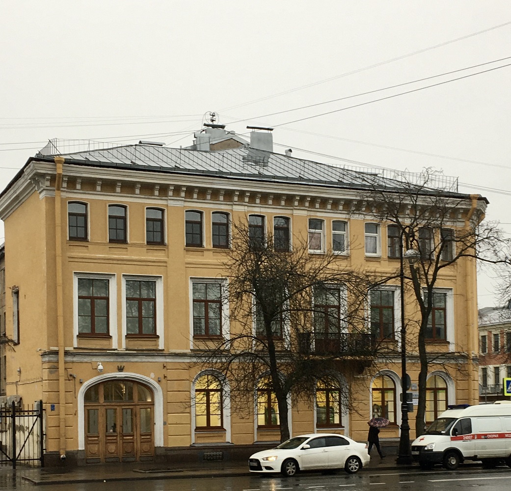 Кранштат, Проспект Ленина, 21 / Улица Александра Попова, 2