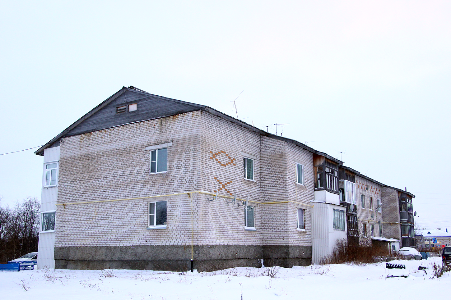 Искателей, Улица Губкина, 30