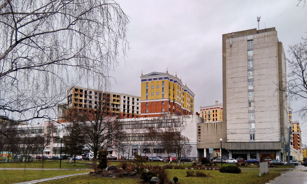 Ярославль, Улица Свободы, 62; Угличская улица, 19А; Улица Свободы, 62 корп. 2; Улица Свободы, 62