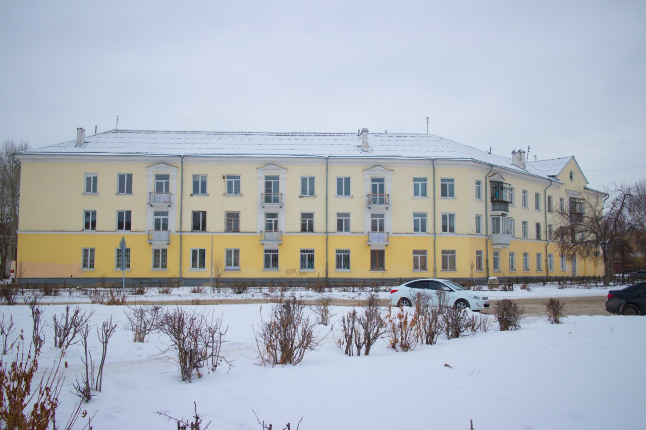 Каменск-Уральский, Каменская улица, 20