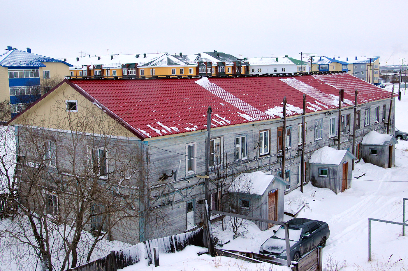 Iskateley, Озёрная улица, 1Б