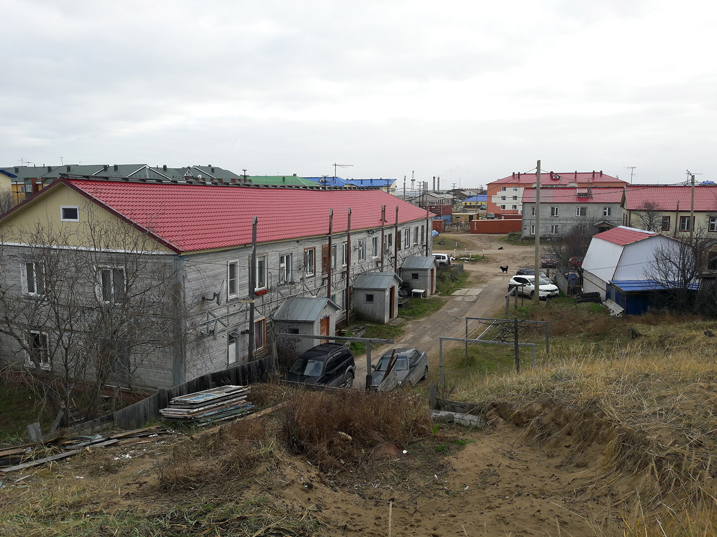 Iskateley, Озёрная улица, 1Б; Озёрная улица, 1В; Озёрная улица, 1А
