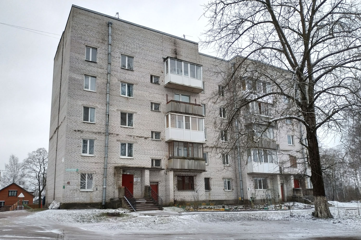 Рахья, Ленинградское шоссе, 19