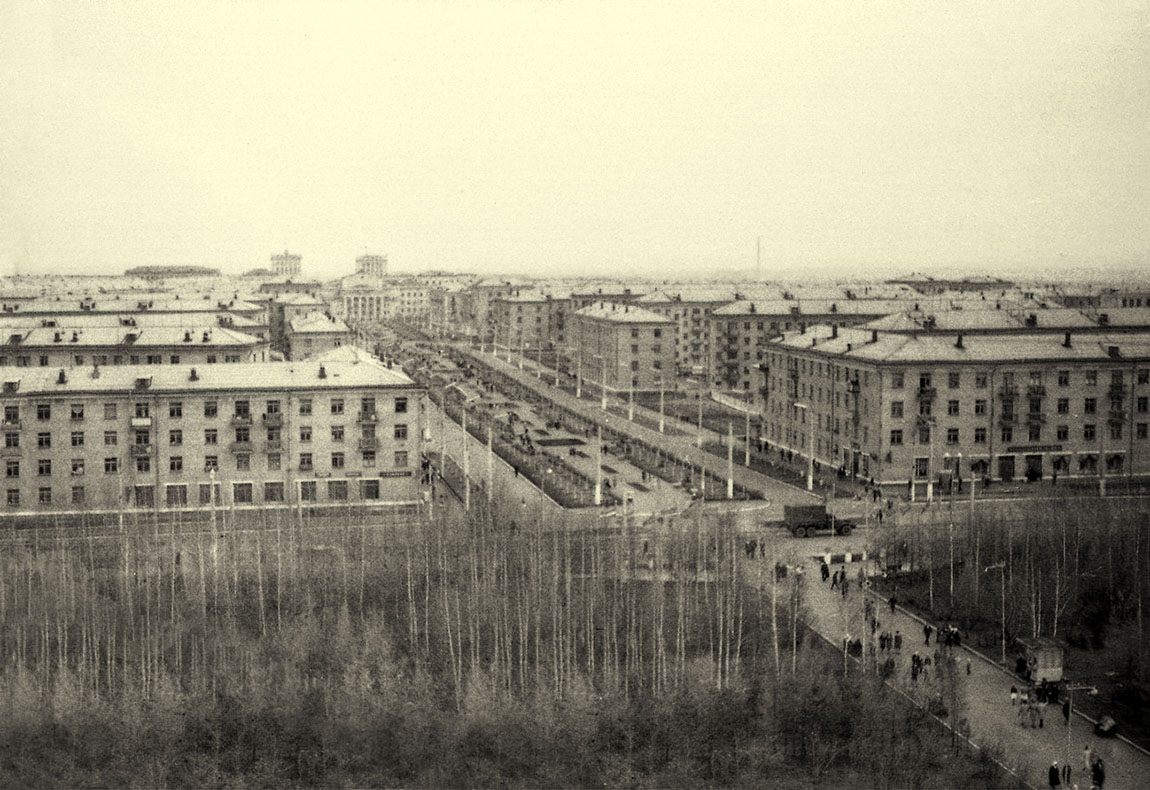Ufa, Первомайская улица, 1 / Улица Комарова, 32; Первомайская улица, 2 / Улица Комарова, 30; Первомайская улица, 6; Первомайская улица, 14; Первомайская улица, 27 / Улица Ульяновых, 30; Первомайская улица, 26 / Улица Ульяновых, 28