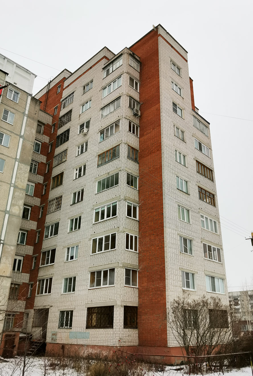 Yoshkar-Ola, Улица Петрова, 12Б