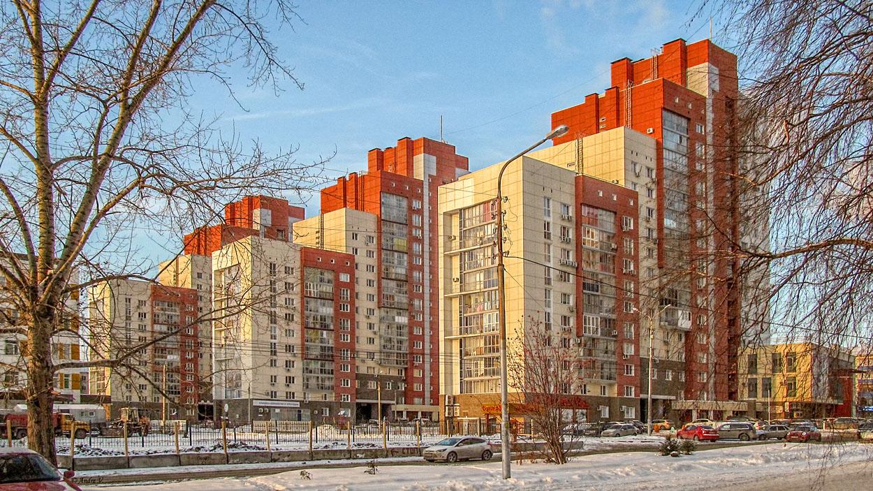 Уфа, Революционная улица, 72; Революционная улица, 70; Революционная улица, 68