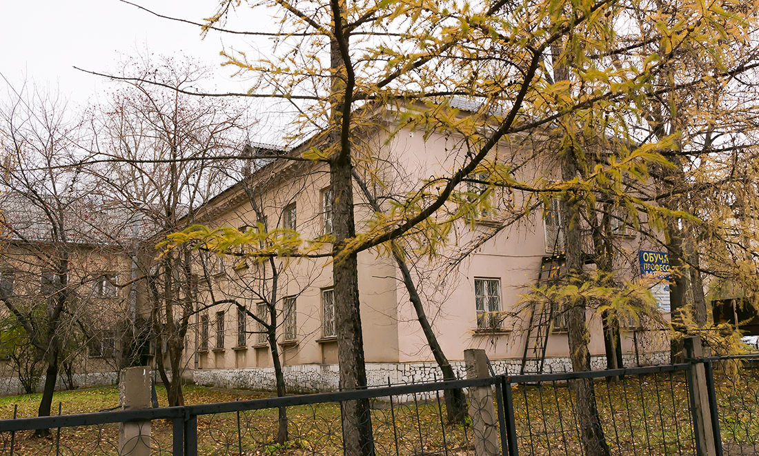 Октябрьский, Улица Степана Кувыкина, 3