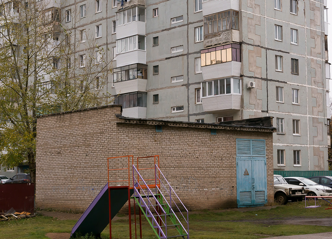 Октябрьский, Улица 24-й микрорайон, 27* Октябрьский, Улица 24-й микрорайон, 27*