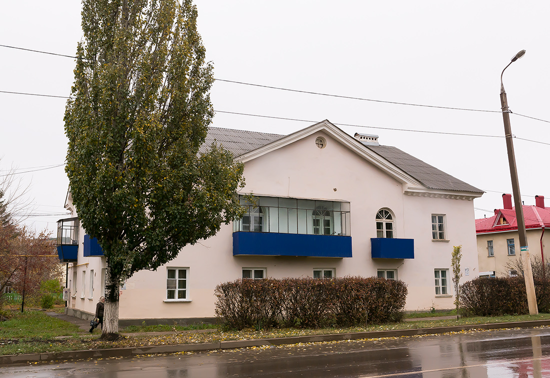 Октябрьский, Улица Степана Кувыкина, 45