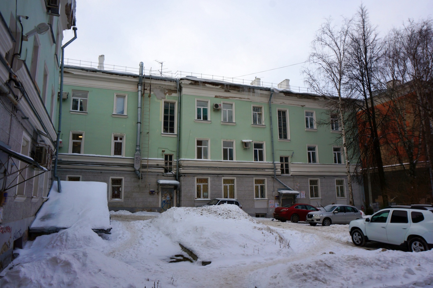 Пермь, советская улица, 22 / Улица 25 Октября, 6