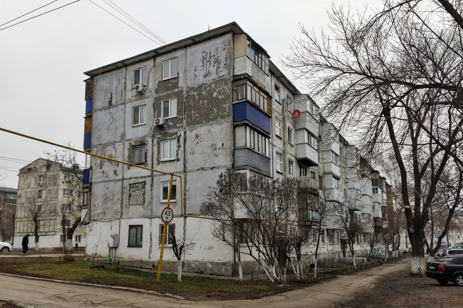 Новокуйбышевск, Улица Миронова, 19 / Улица Гагарина, 14