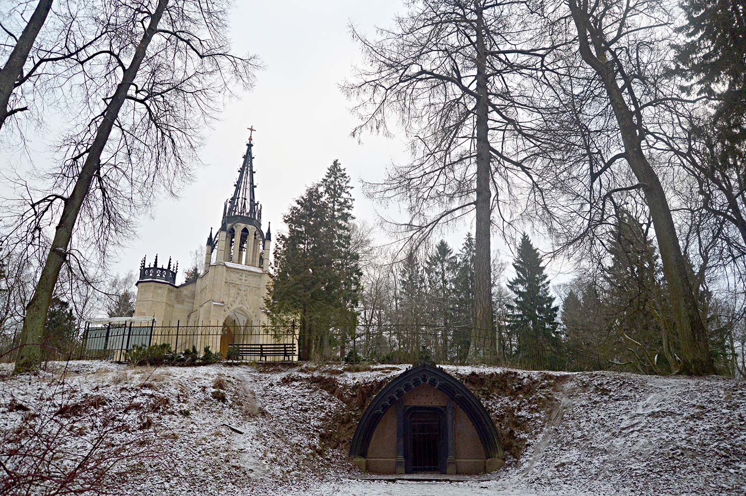 Паргалава, Шуваловский парк, 41