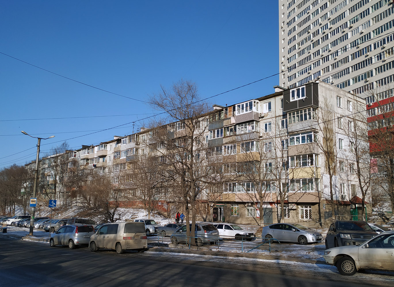 Владивосток, Улица Жигура, 12; Улица Жигура, 14