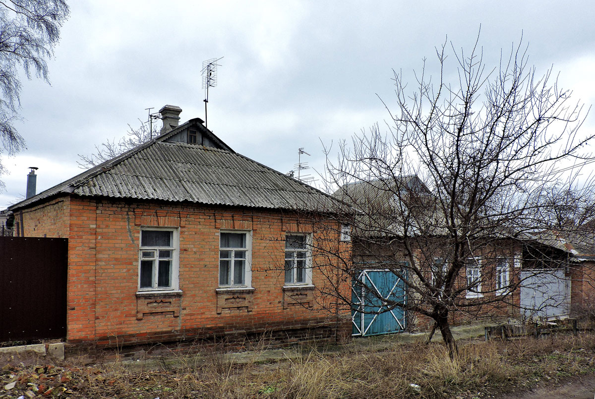 Харьков, Арматурная улица, 30; Арматурная улица, 28
