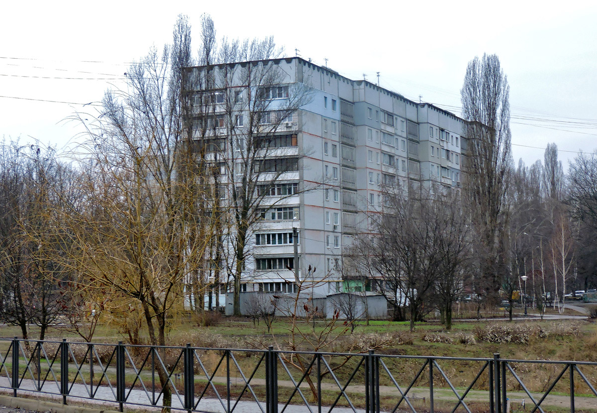 Харьков, Улица Метростроителей, 6
