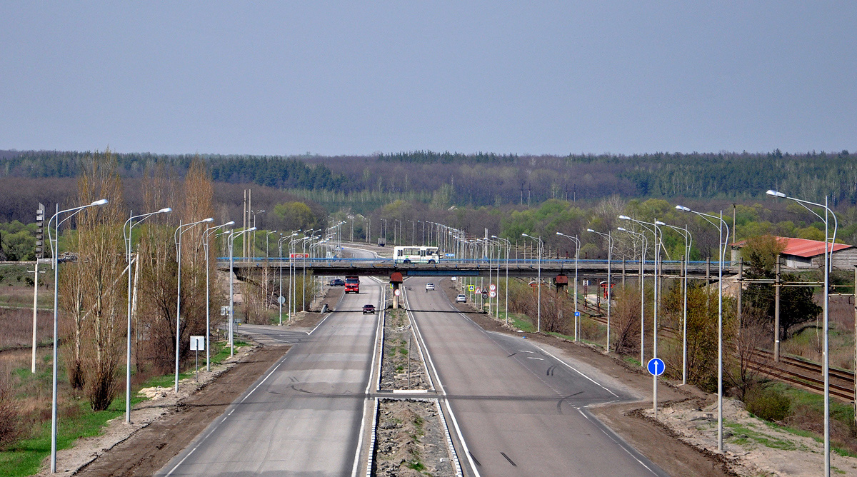 Старый Оскол, Проспект Алексея Угарова / Автодорога 14К-20