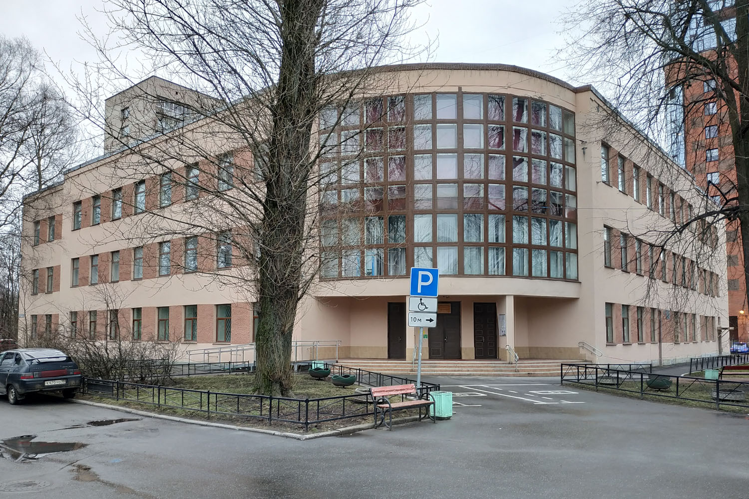 Санкт-Петербург, 2-й Муринский проспект, 35