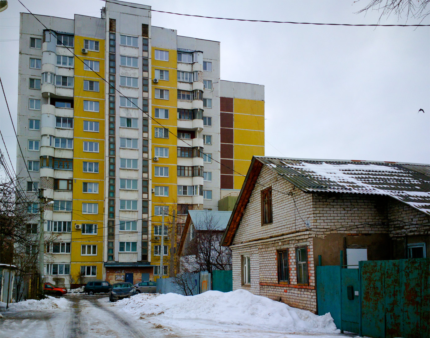 Самара, Ново-Вокзальная улица, 61; Пролётная улица, 4