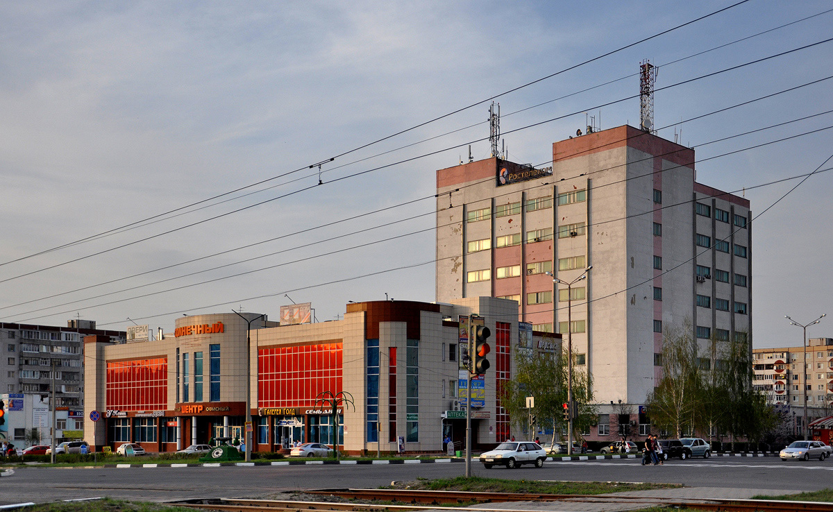 Старый Оскол, Солнечный микрорайон, 36; Солнечный микрорайон, 34