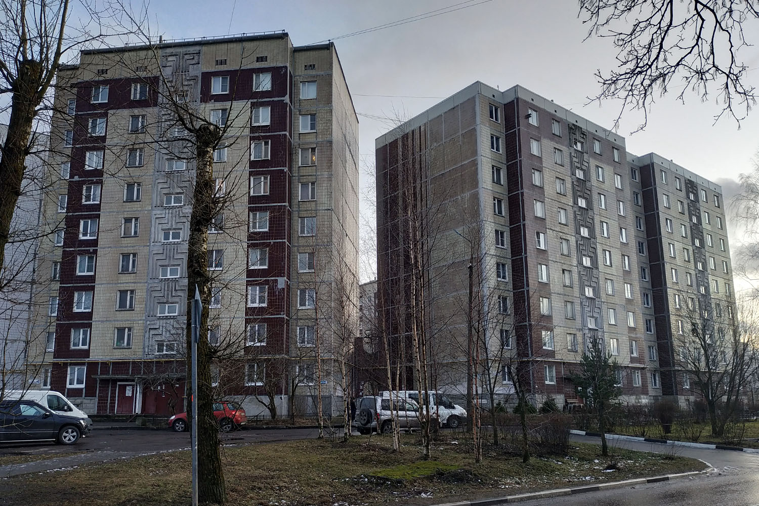 Отрадное, Лесная улица, 6; Улица Щурова, 4