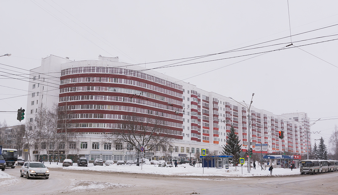 Уфа, Улица Мажита Гафури, 6; Улица Мажита Гафури, 4