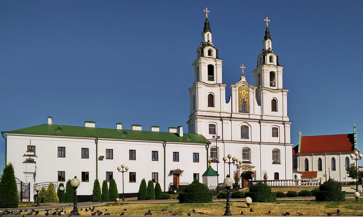 Мінск, Улица Кирилла и Мефодия, 5; Улица Кирилла и Мефодия, 3; Улица Энгельса, 2
