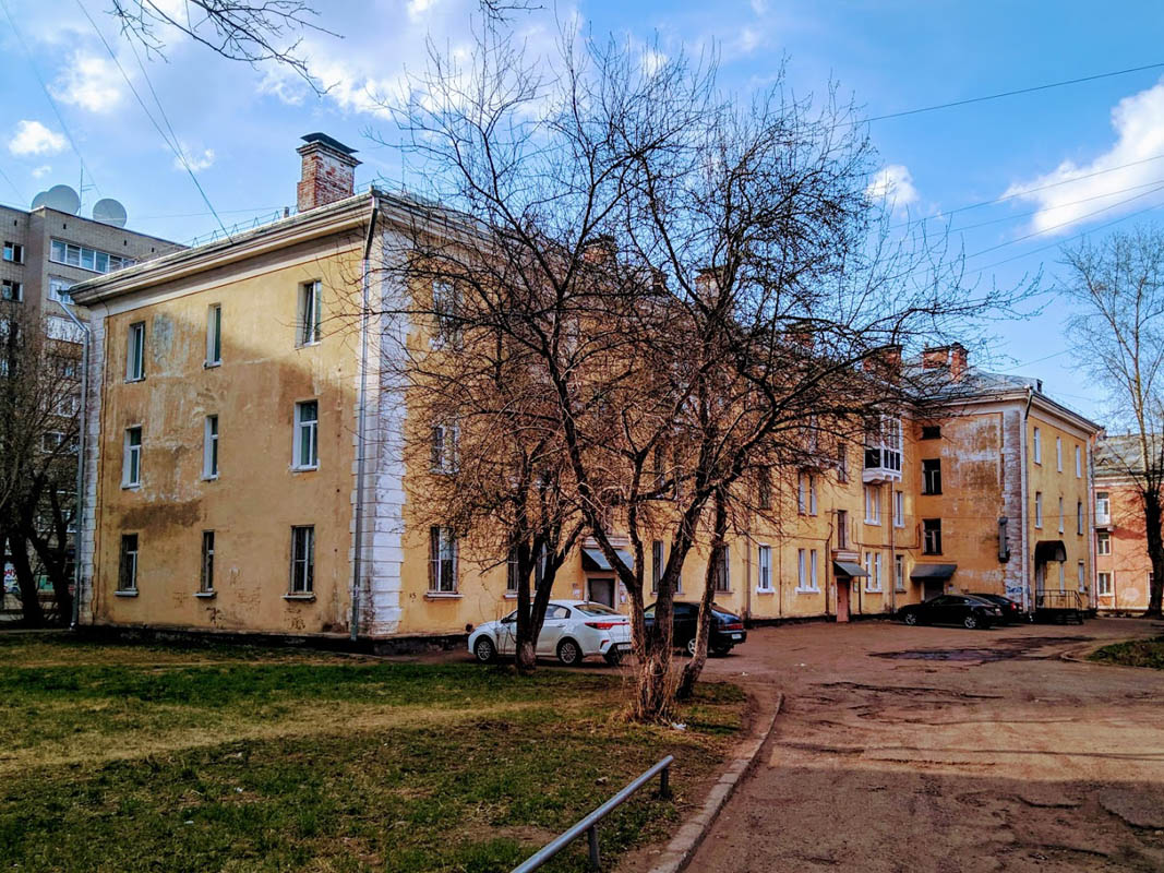 Глазов, Советская улица, 37