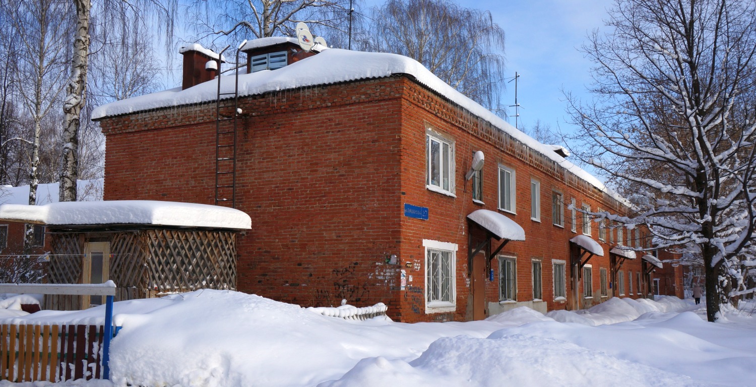 Пермь, Улица Лукоянова, 27