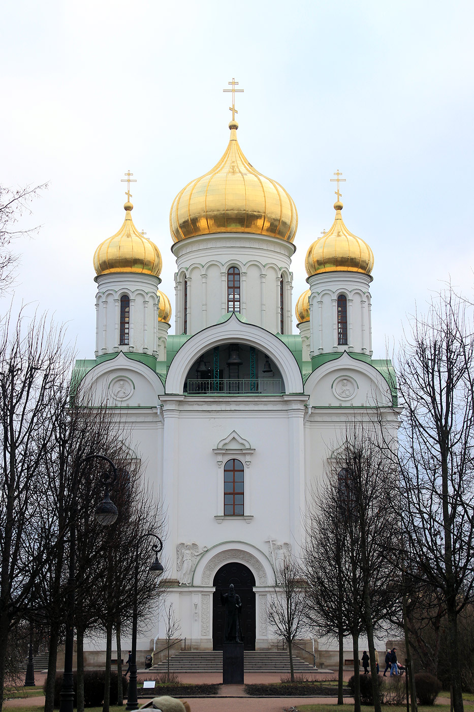 Пушкин, Соборная площадь, 1