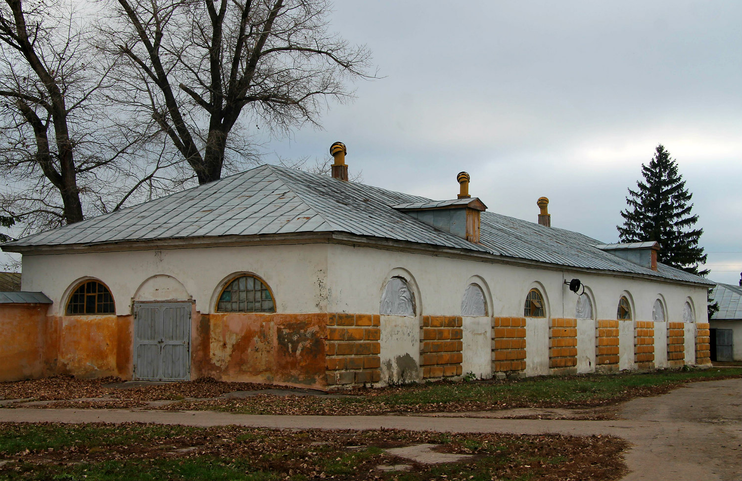 Бобровский район, прочие н.п., с. Слобода, Центральная усадьба конного завода, 22А