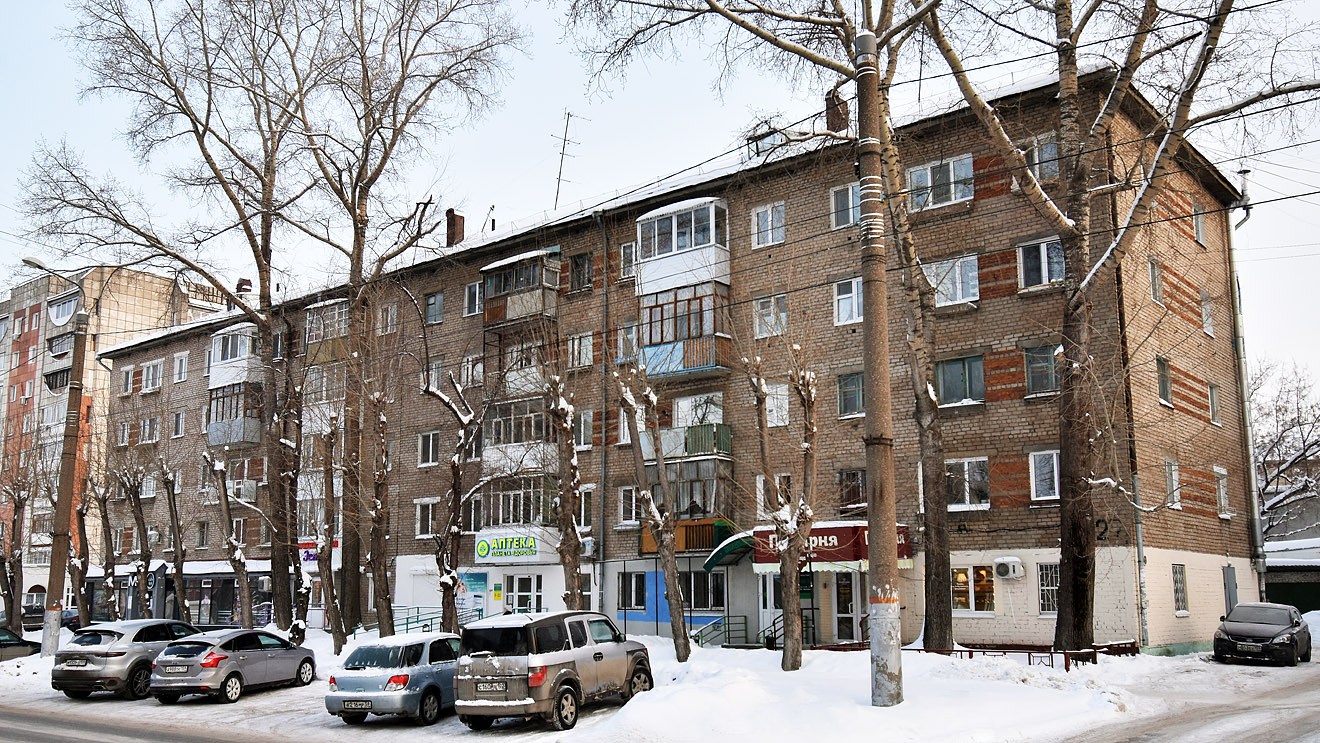 Пермь, Улица Советской Армии, 27