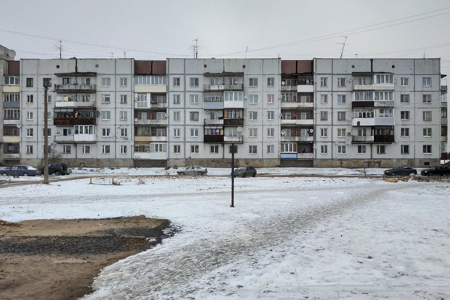 Мга, Комсомольский проспект, 56 (подъезды 1-3)