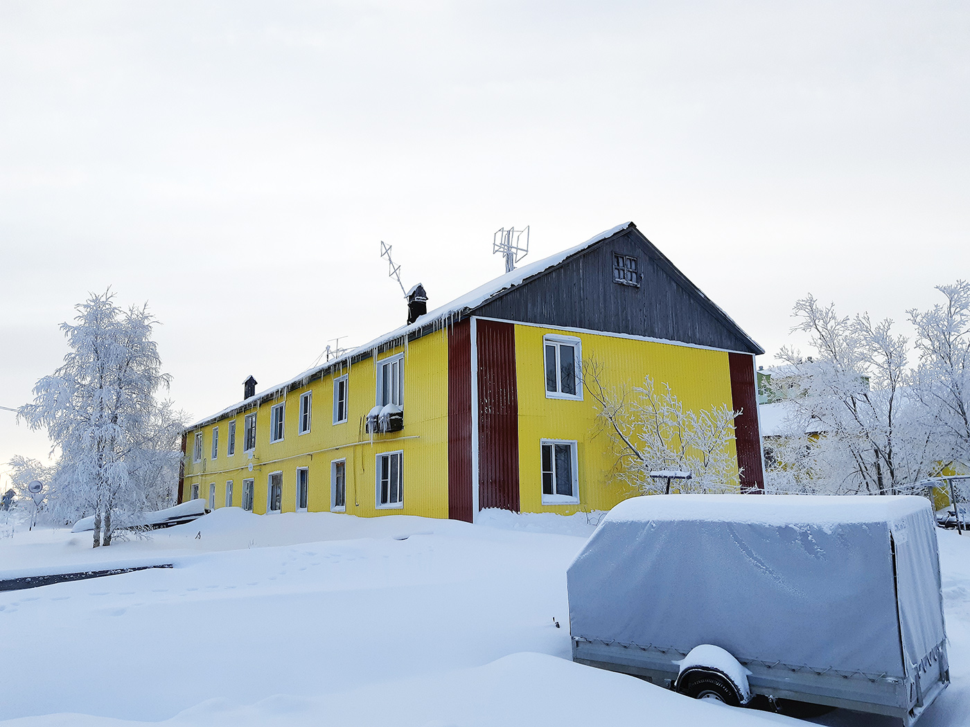 Naryan-Mar, Первомайская улица, 1