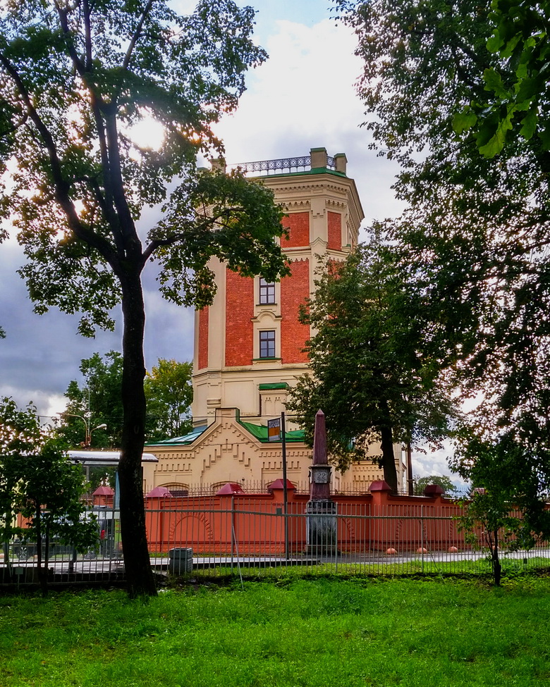 Пушкин, Парковая улица, 62 лит. А