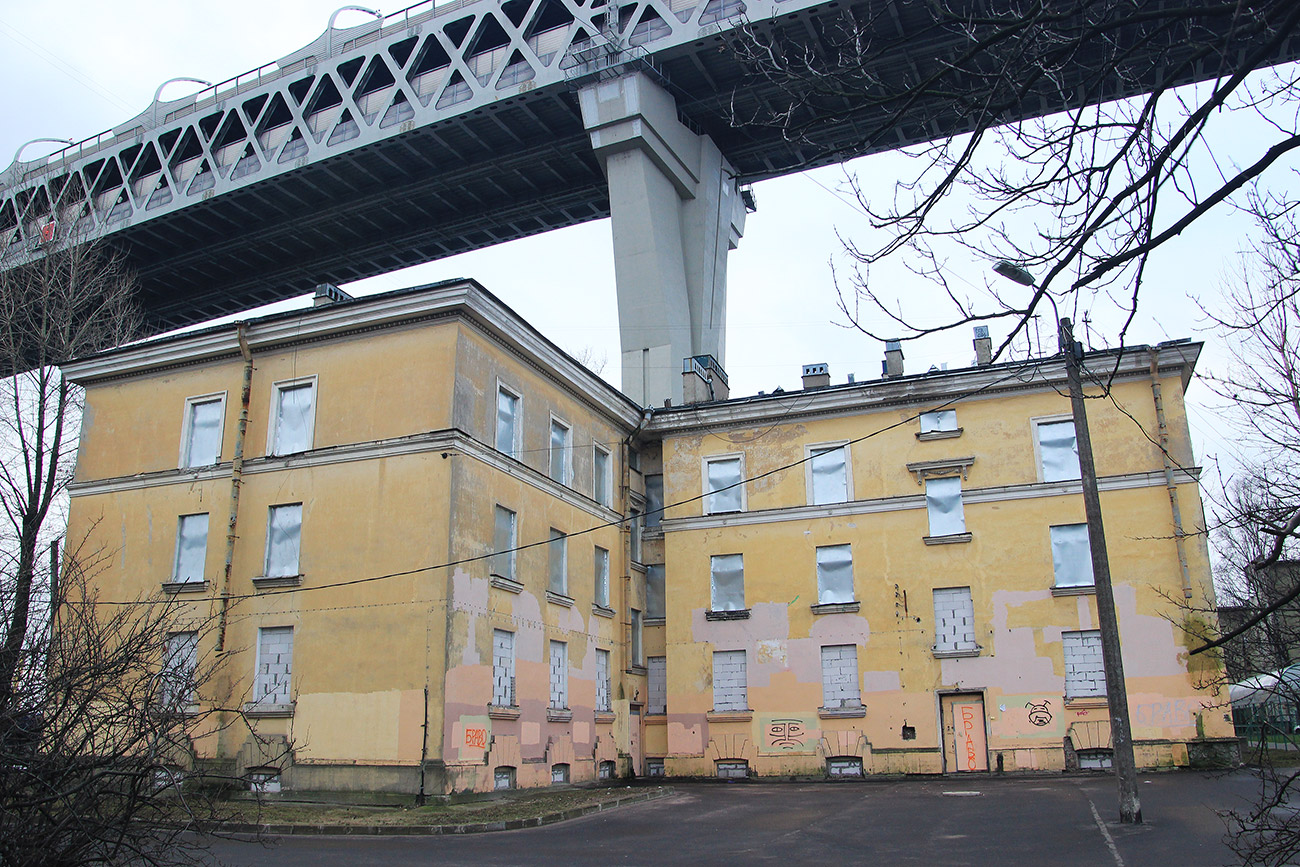 Санкт-Петербург, Канонерский остров, 17