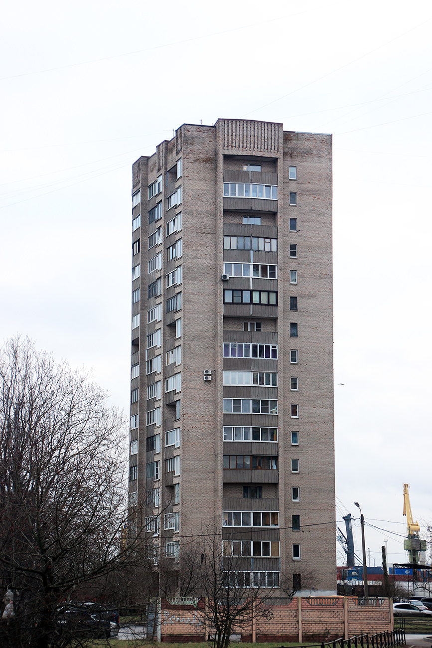 Санкт-Петербург, Канонерский остров, 10