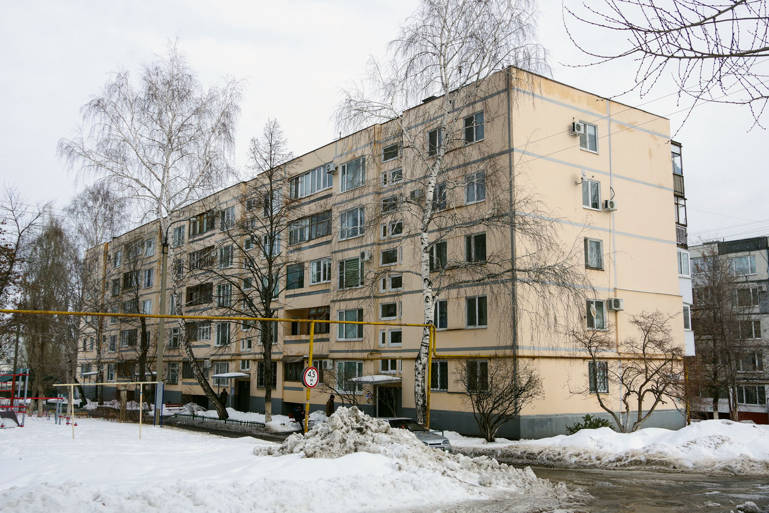 Новокуйбышевск, Улица Свердлова, 10Б