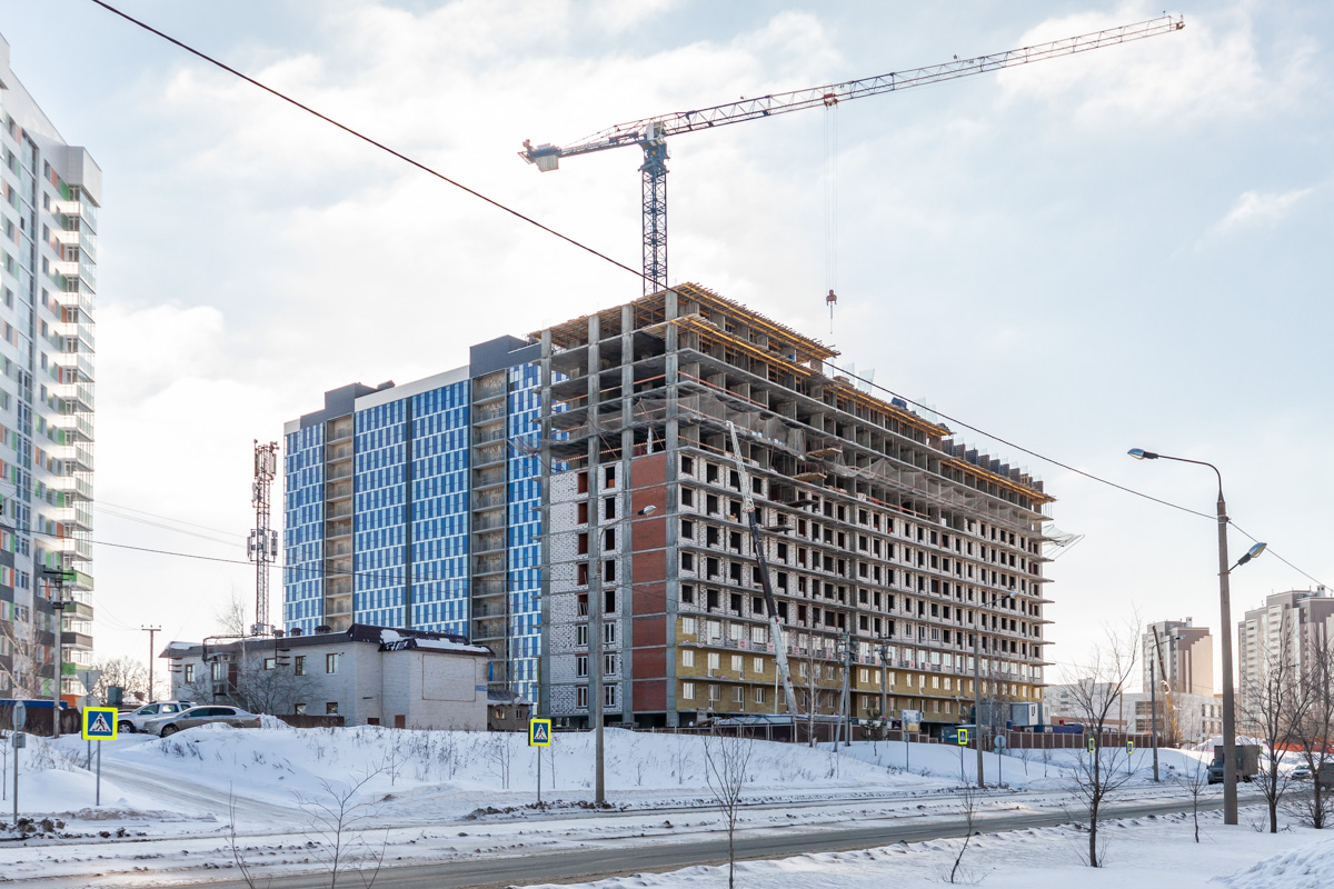 Казань, Улица Комиссара Габишева, 10  корп. 1; Улица Комиссара Габишева, 16А; Улица Комиссара Габишева, 16