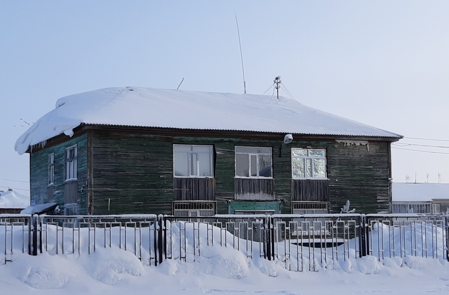 Naryan-Mar, Улица Калмыкова, 6